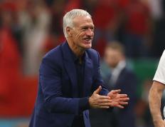  肖若腾赛点兑现，那不勒斯淘汰广州队晋级四强，主帅激动落泪